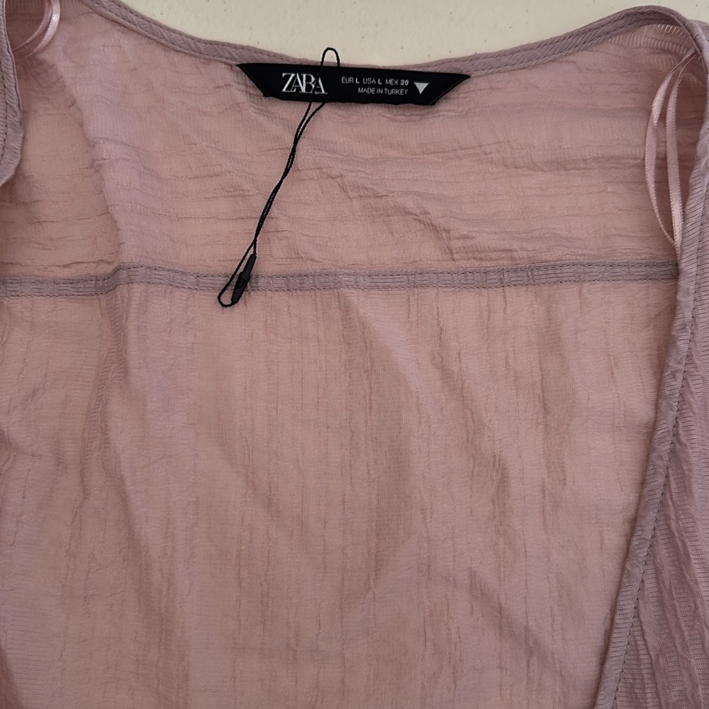 Zara - Picture 3 of 3